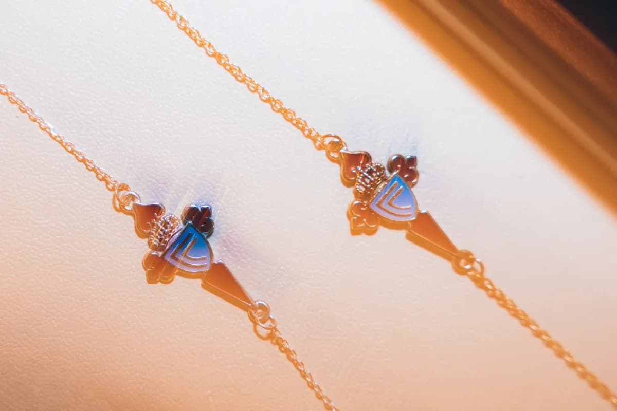 Pulseras Celeste de cadena de la colección