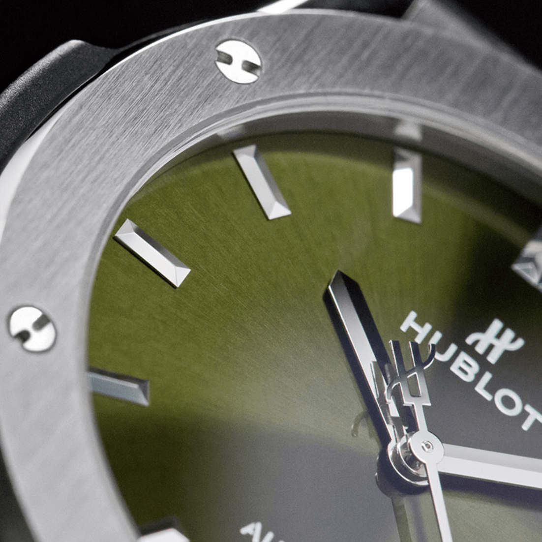 titanium green