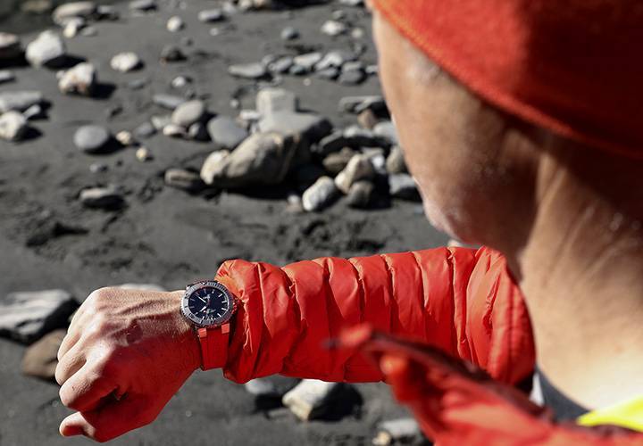 Nuevo Oris Aquis Date Relief de Oris 