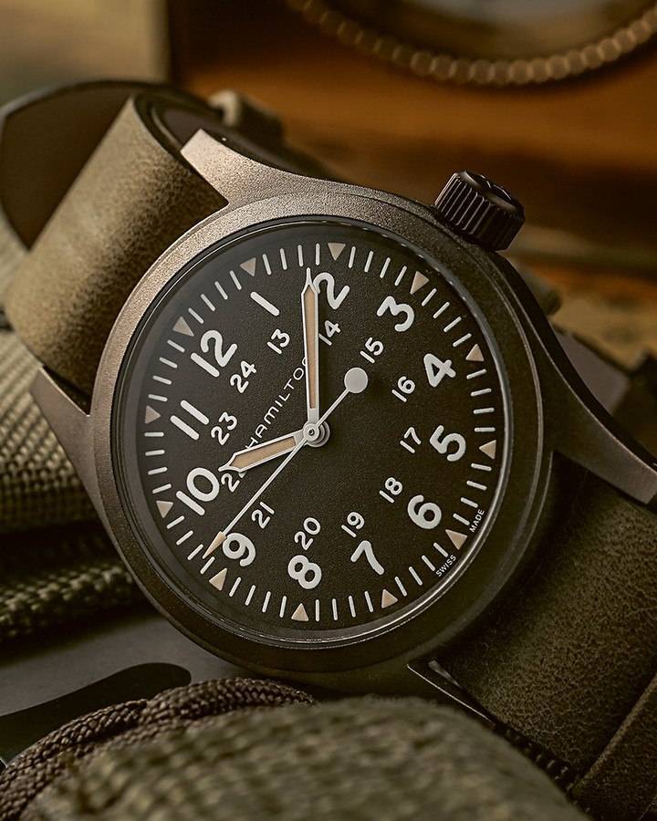 KHAKI FIELD
