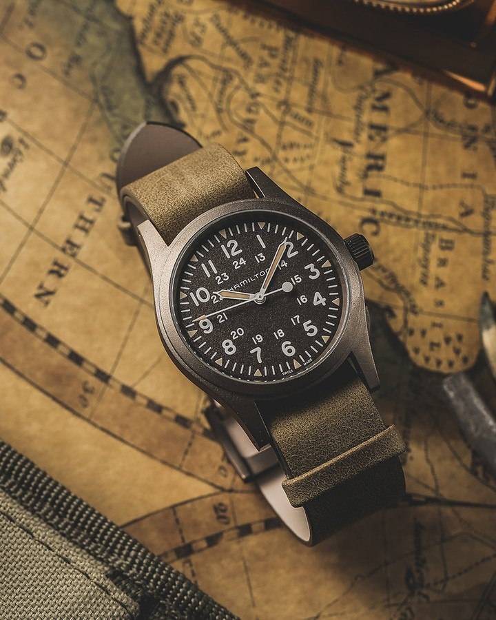 KHAKI FIELD