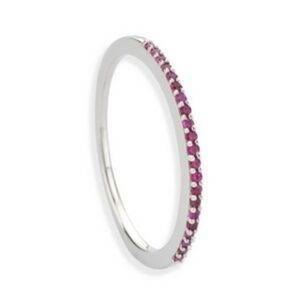 Anillo de oro blanco con cinta de rubies