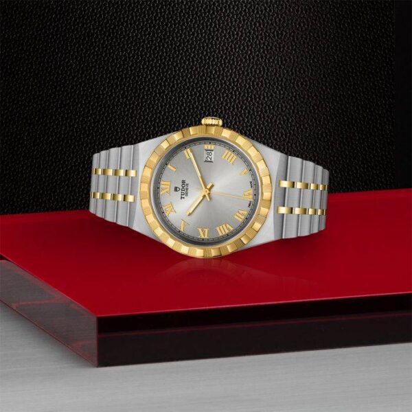 Reloj Tudor Royal de 38mm en acero y oro amarillo