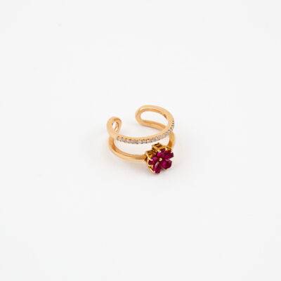 Sortija de oro rosa con rubies y brillantes