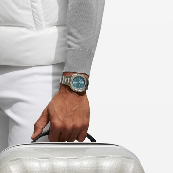 Reloj Bell Ross BR05-GMT_BLUE-Steel