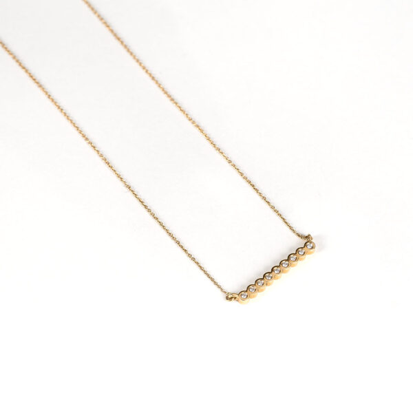 Gargantilla con barra de brillantes