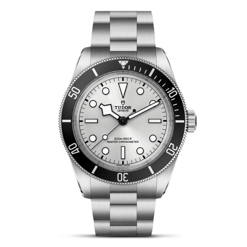 tudor-black-bay-68-gris-43mm-m7943a1a0nu-0002