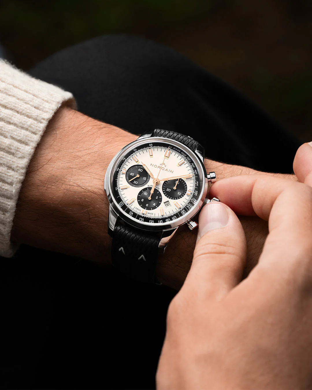 N2200.19S02.C01_Freedom_Chrono_43mm