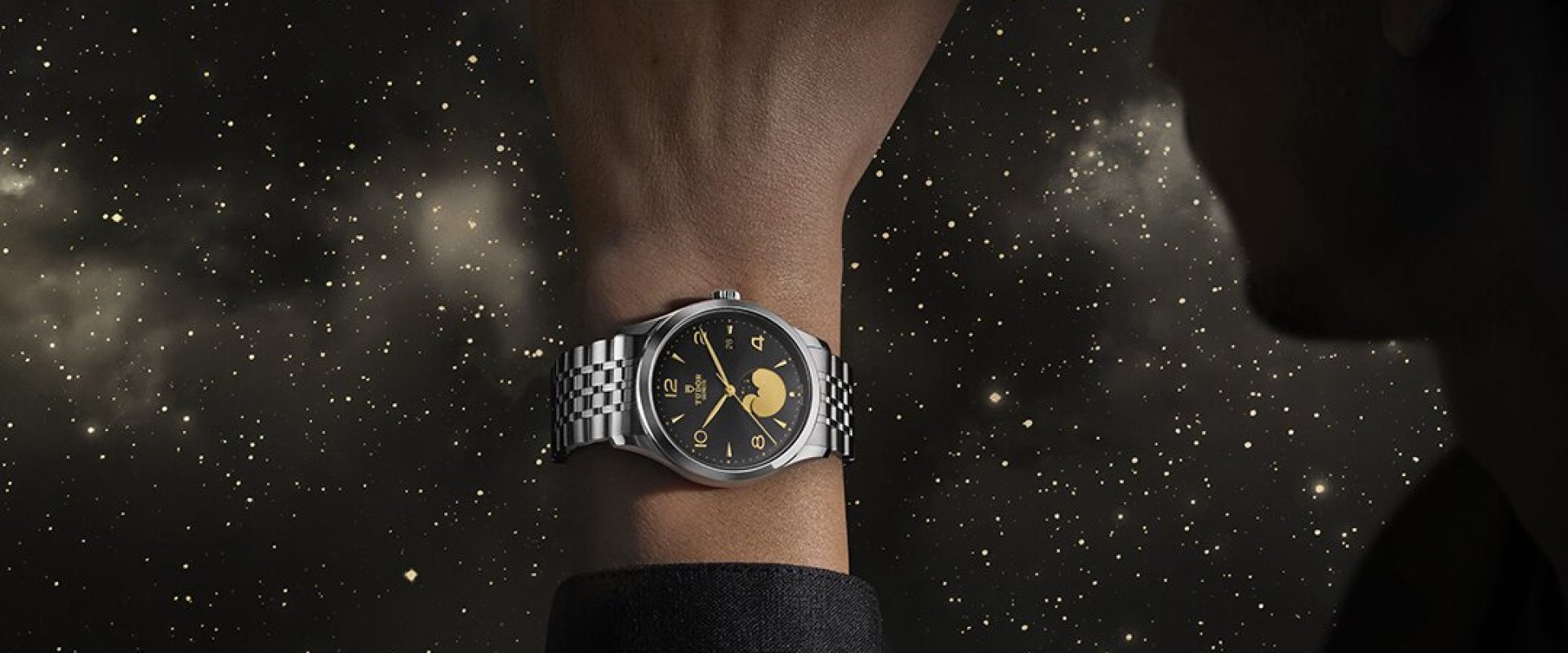 TUDOR_M91560-0003_012-lowres-1 TUDOR_M91560-0003_012-lowres-1